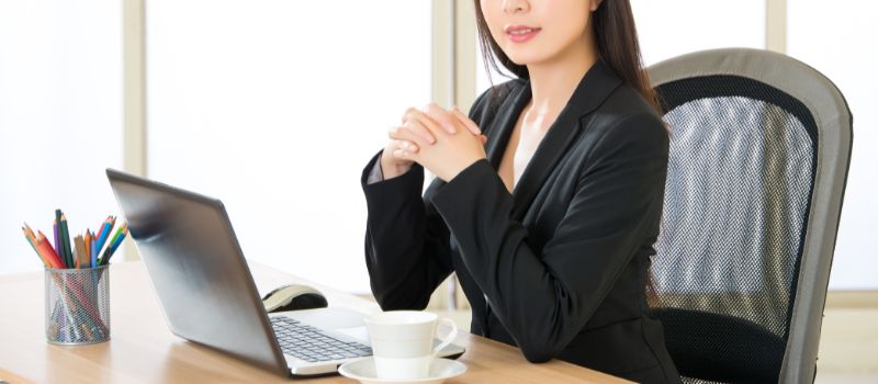女性　経済的自立